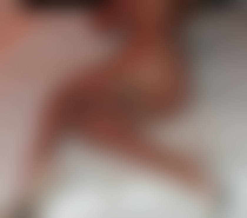 Escorts West Midlands Wolverhampton - Photos for *** Elegant Blonde MILF *** Wolverhampton WV1